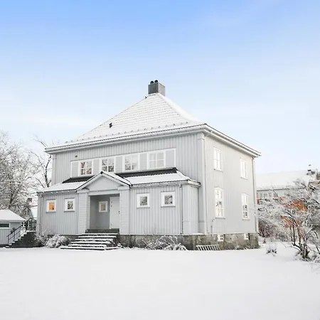 Storgata 13 Villa Svolvær